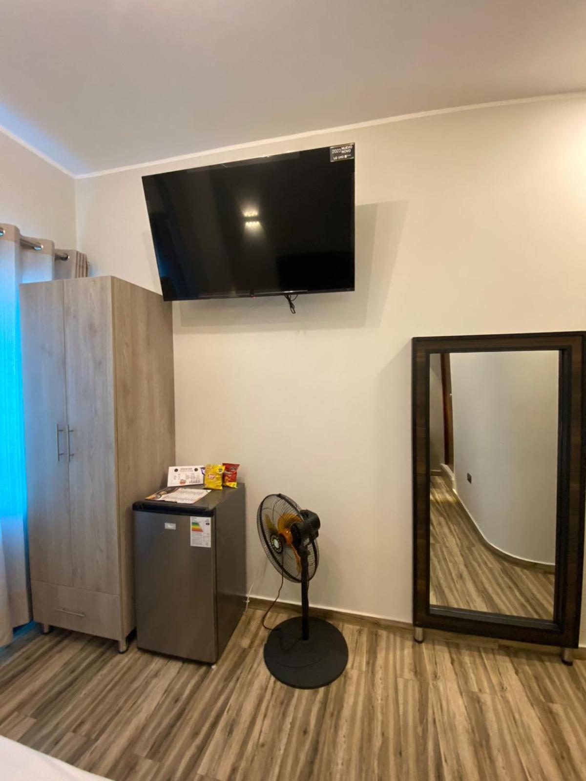 איקה Ciudad Del Sol Hostel מראה חיצוני תמונה